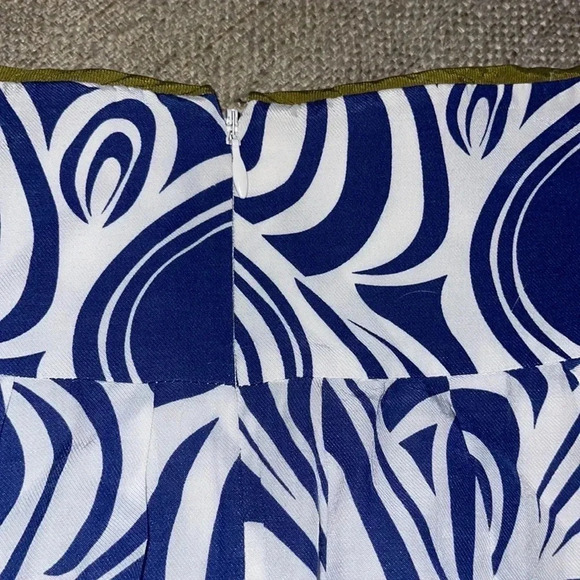 CAbi  Lombard Abstract Print Pleated Midi Lined Skirt  Womens Size 2. A - Picture 5 of 5